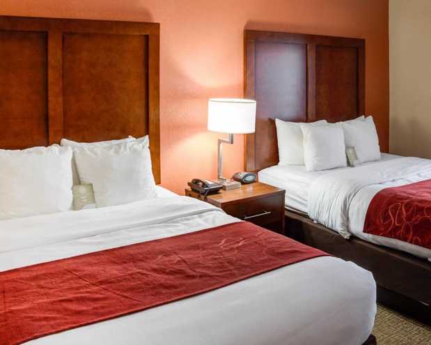 Images Comfort Suites