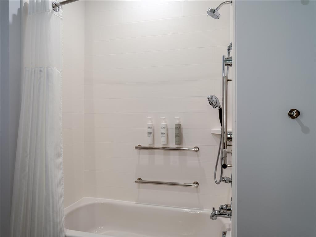 Hilton Garden Inn Austin Central Image