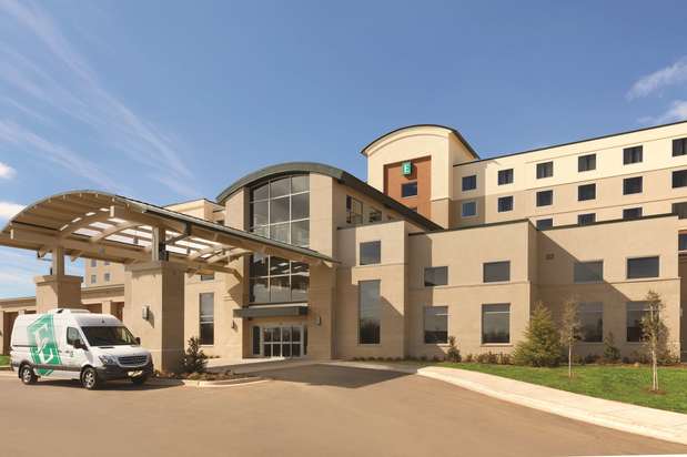 Images Embassy Suites by Hilton Oklahoma City Downtown Medical Center