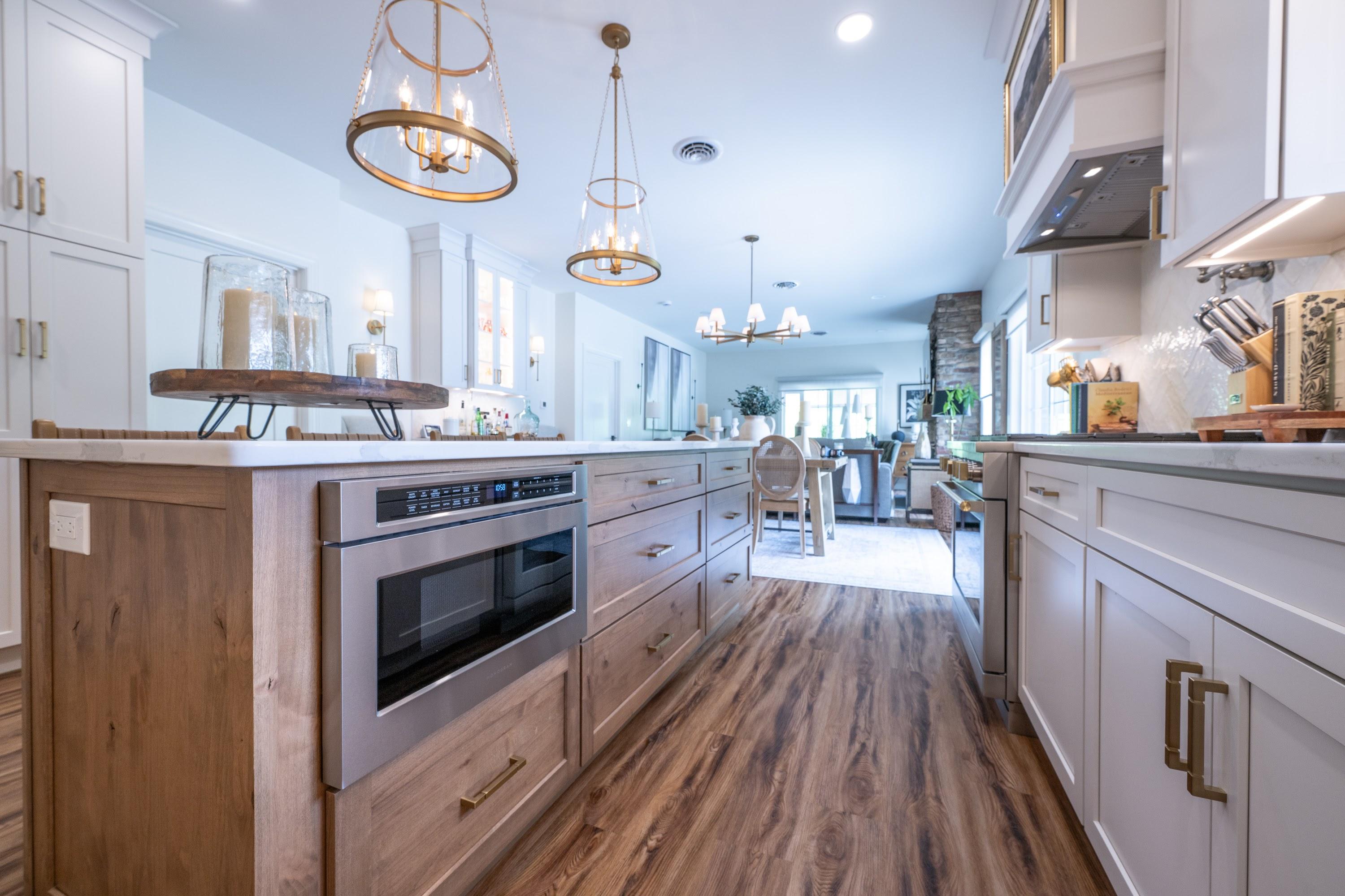 Laslo Custom Kitchens, Inc. Image