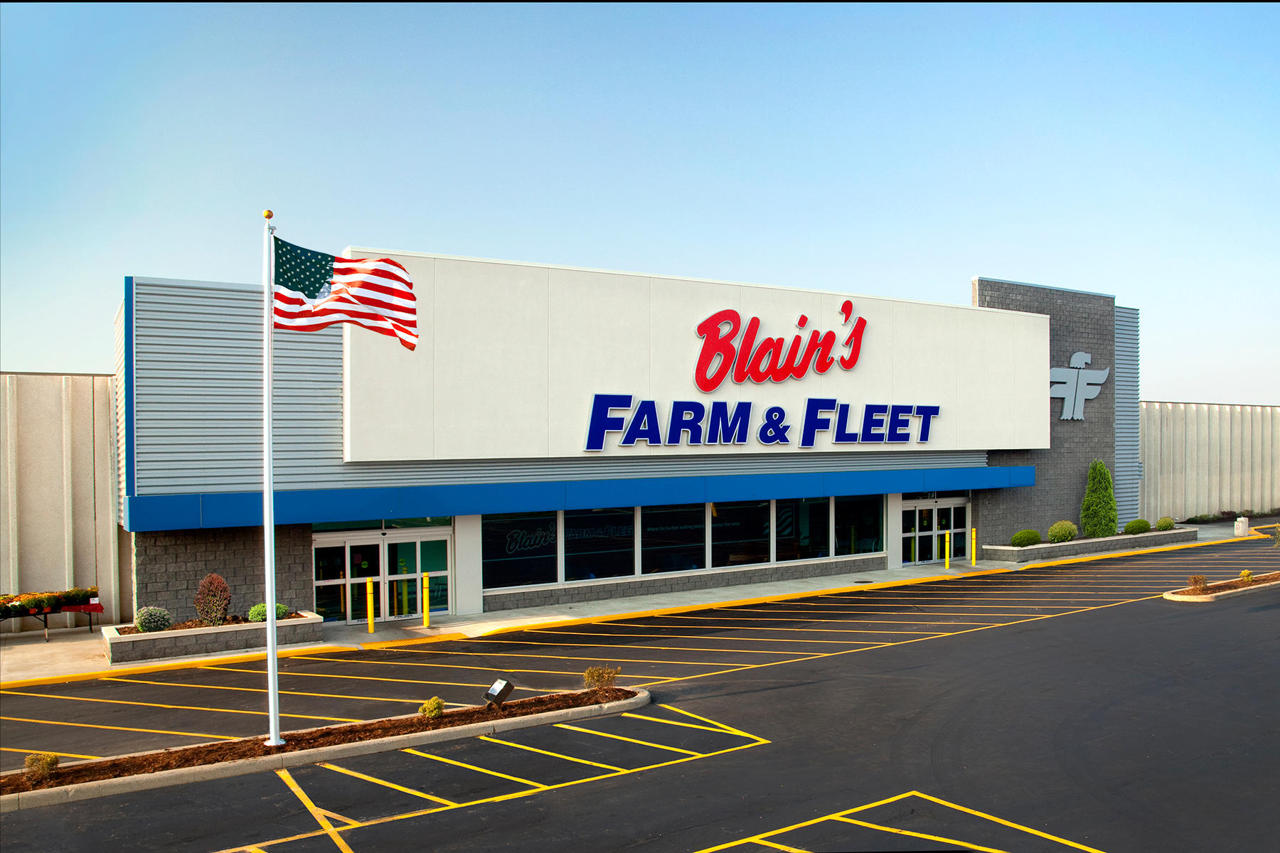 Blain's Farm & Fleet - Oak Creek, Wisconsin Photo