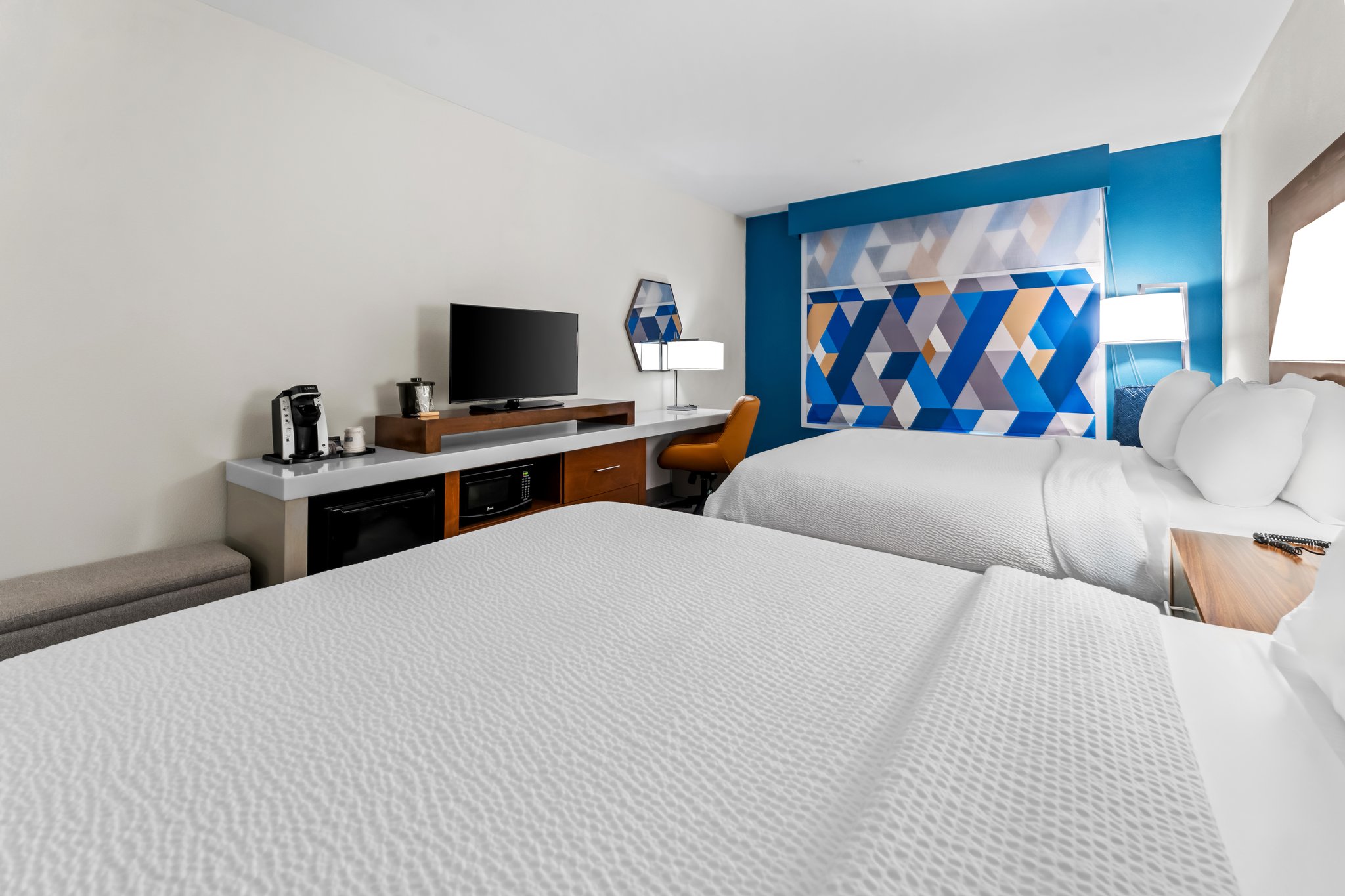 Holiday Inn Express & Suites Albany by IHG Image