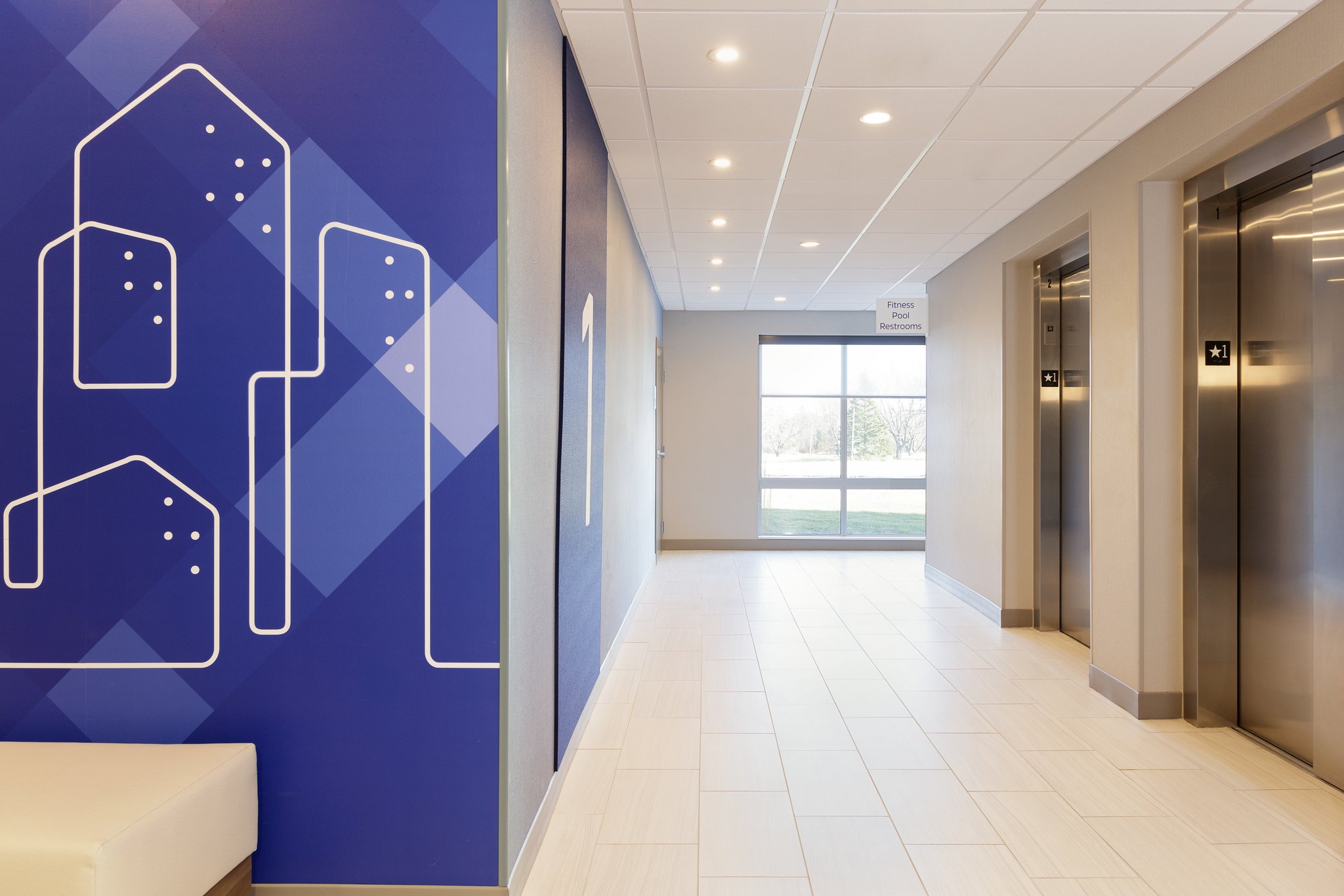 Holiday Inn Express & Suites Salem North - Keizer by IHG Image