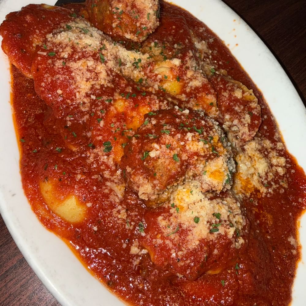 Cheese Ravioli with Meatballs