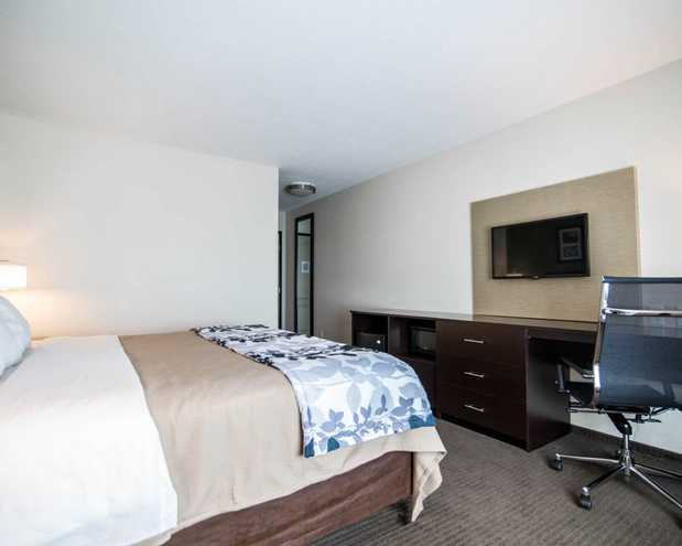 Images Sleep Inn & Suites & Conference Center
