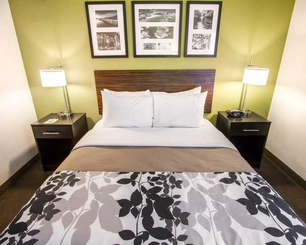 Images Sleep Inn at North Scottsdale Road