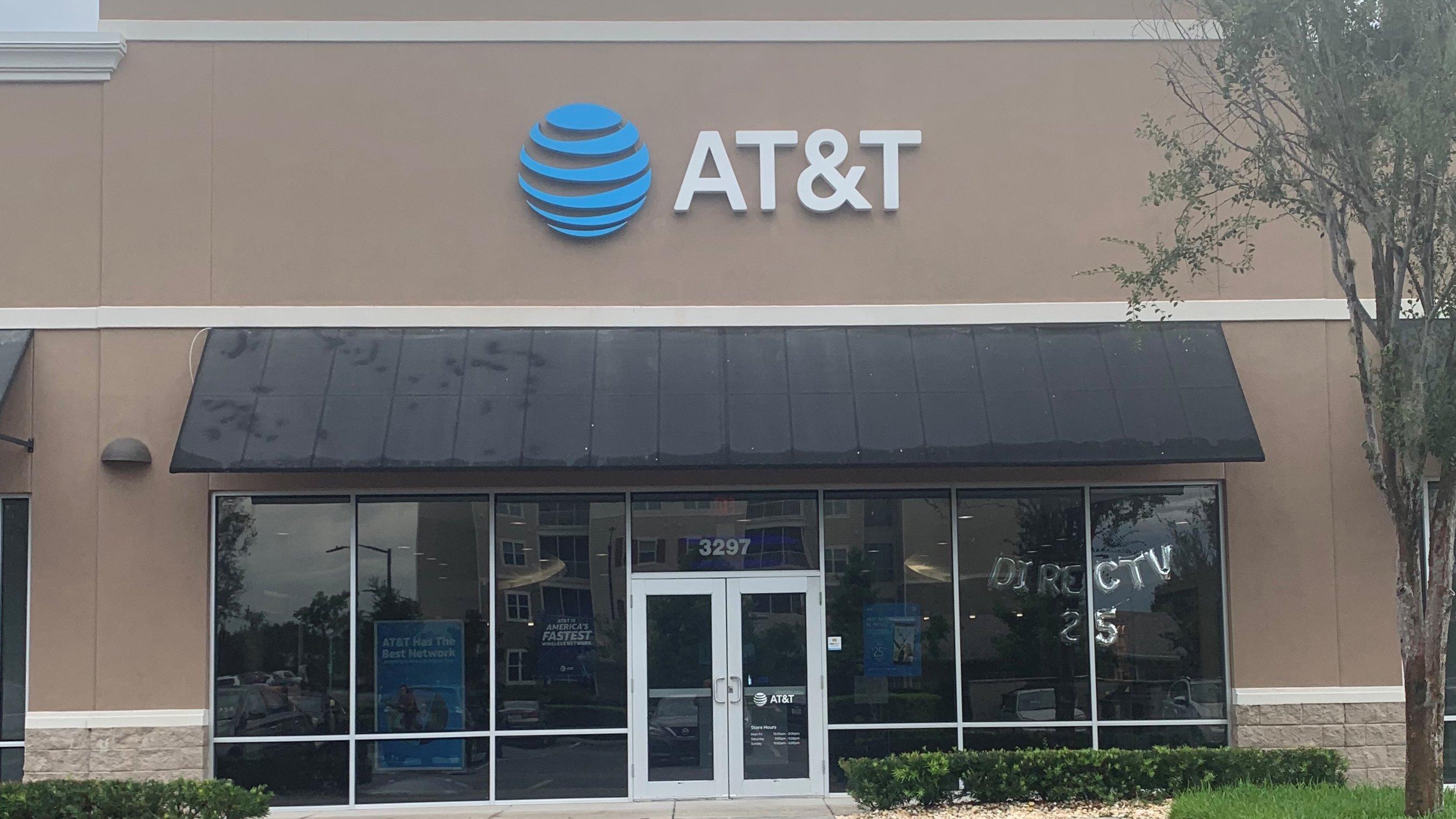 AT&T Store Photo