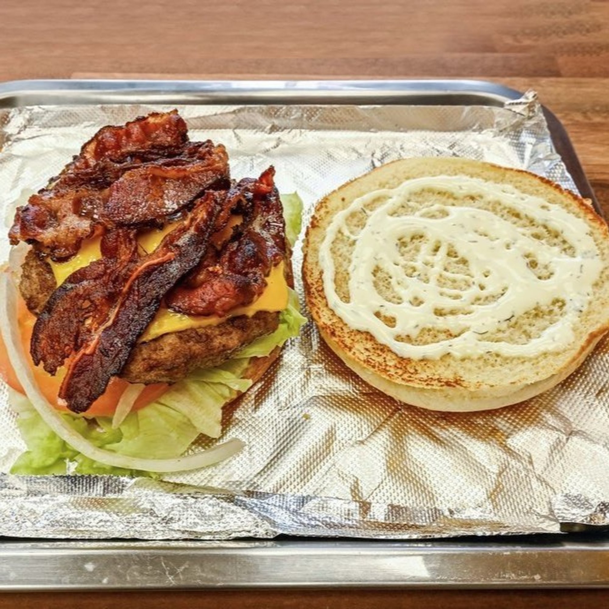 845 Burger