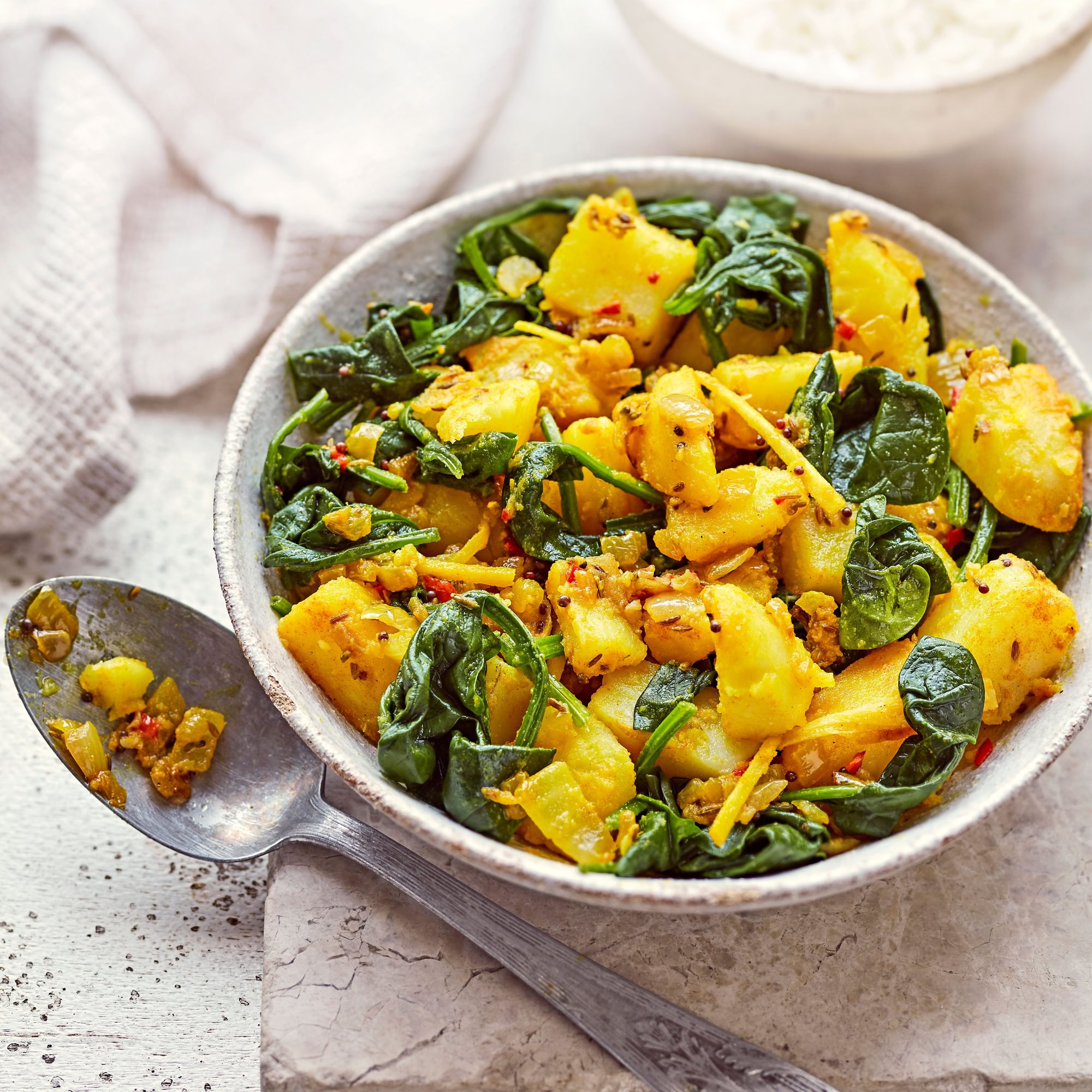 Saag Alu