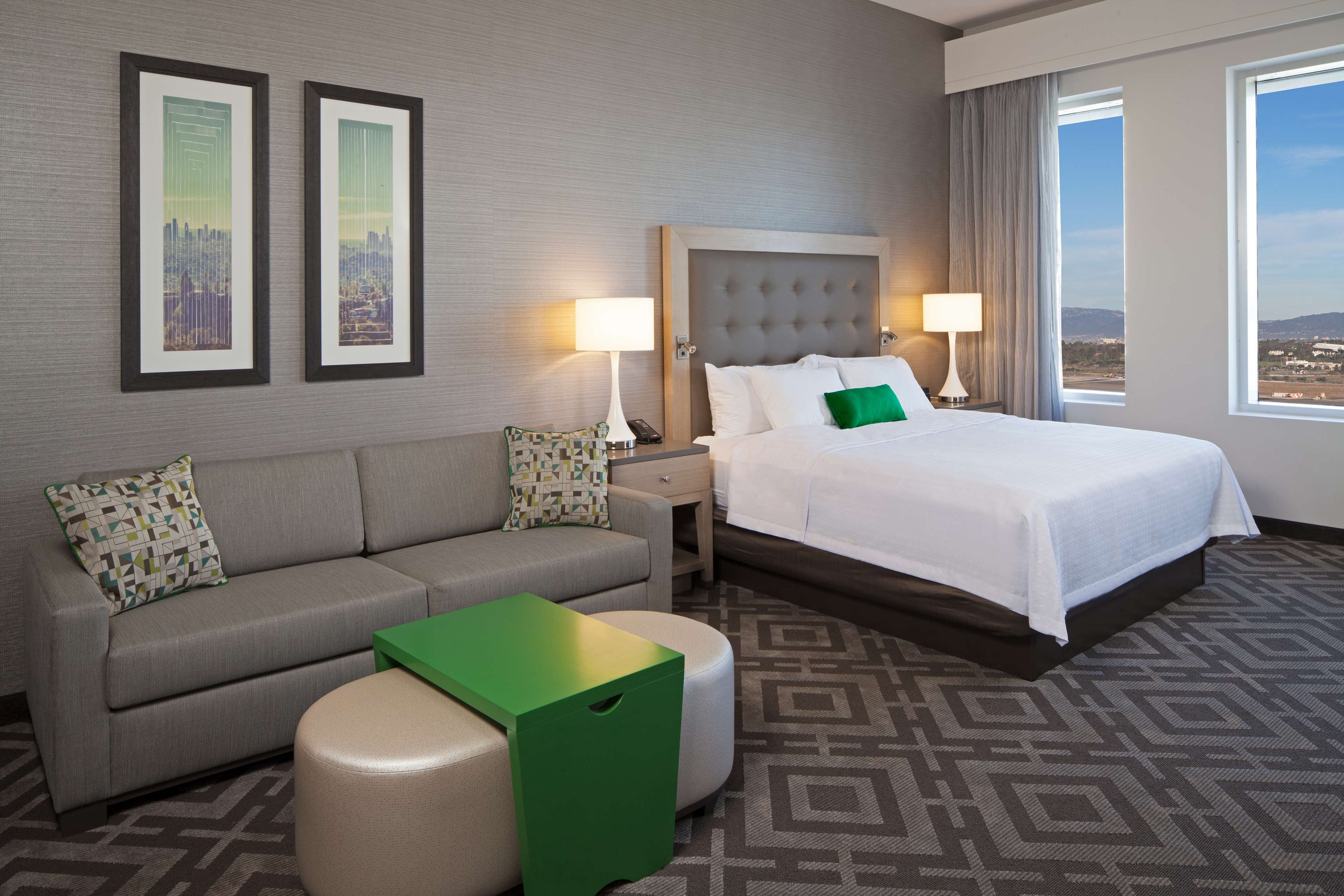 Guest room