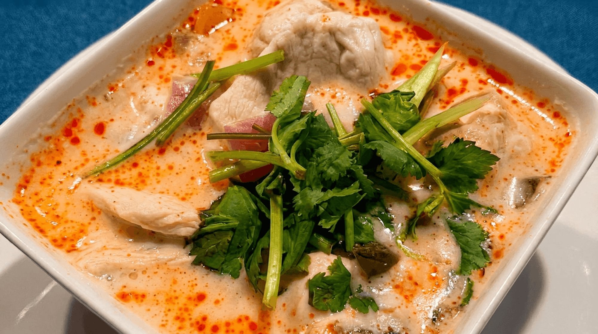 Tom Kha