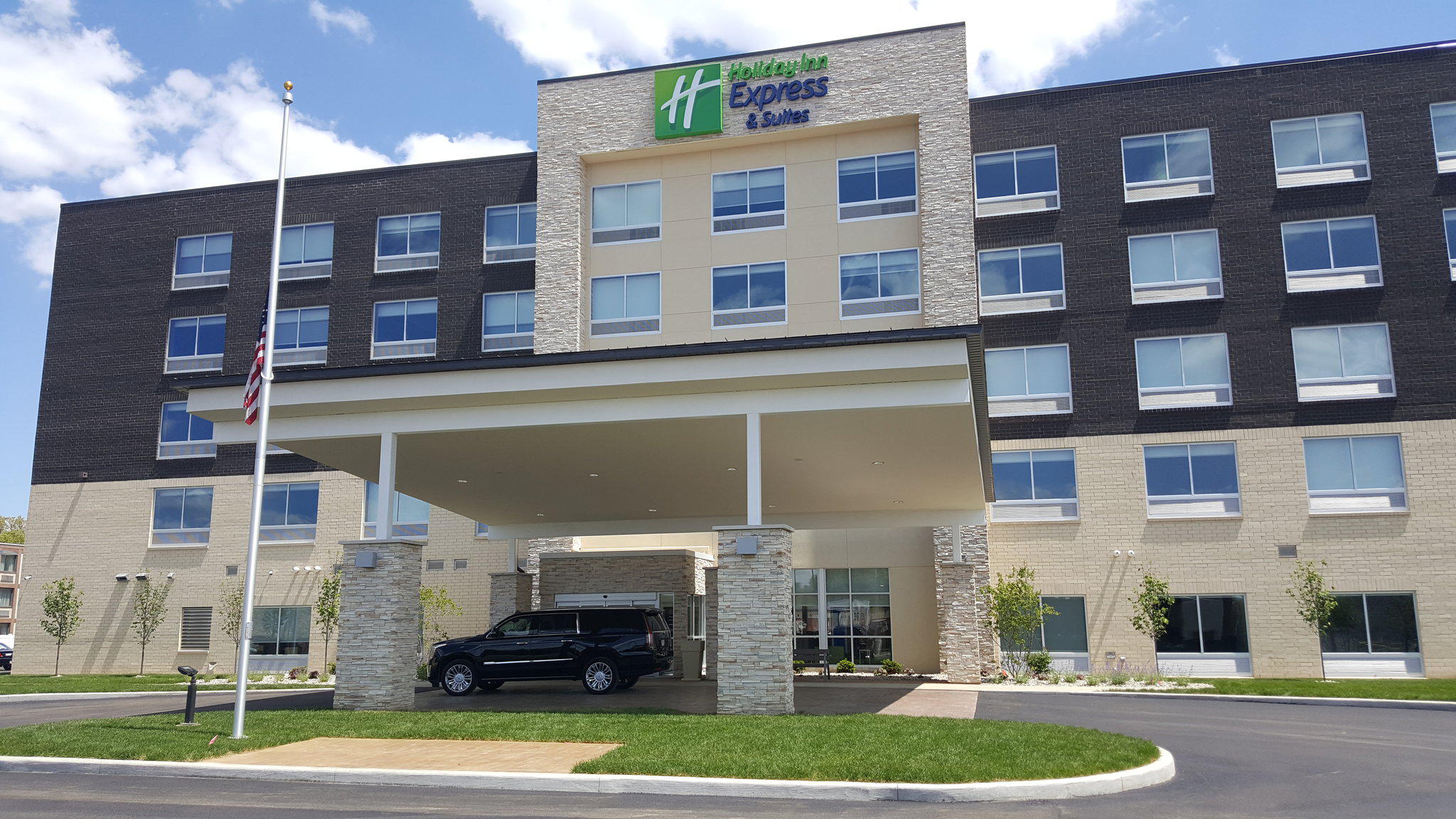 Holiday Inn Express & Suites Toledo West Photo