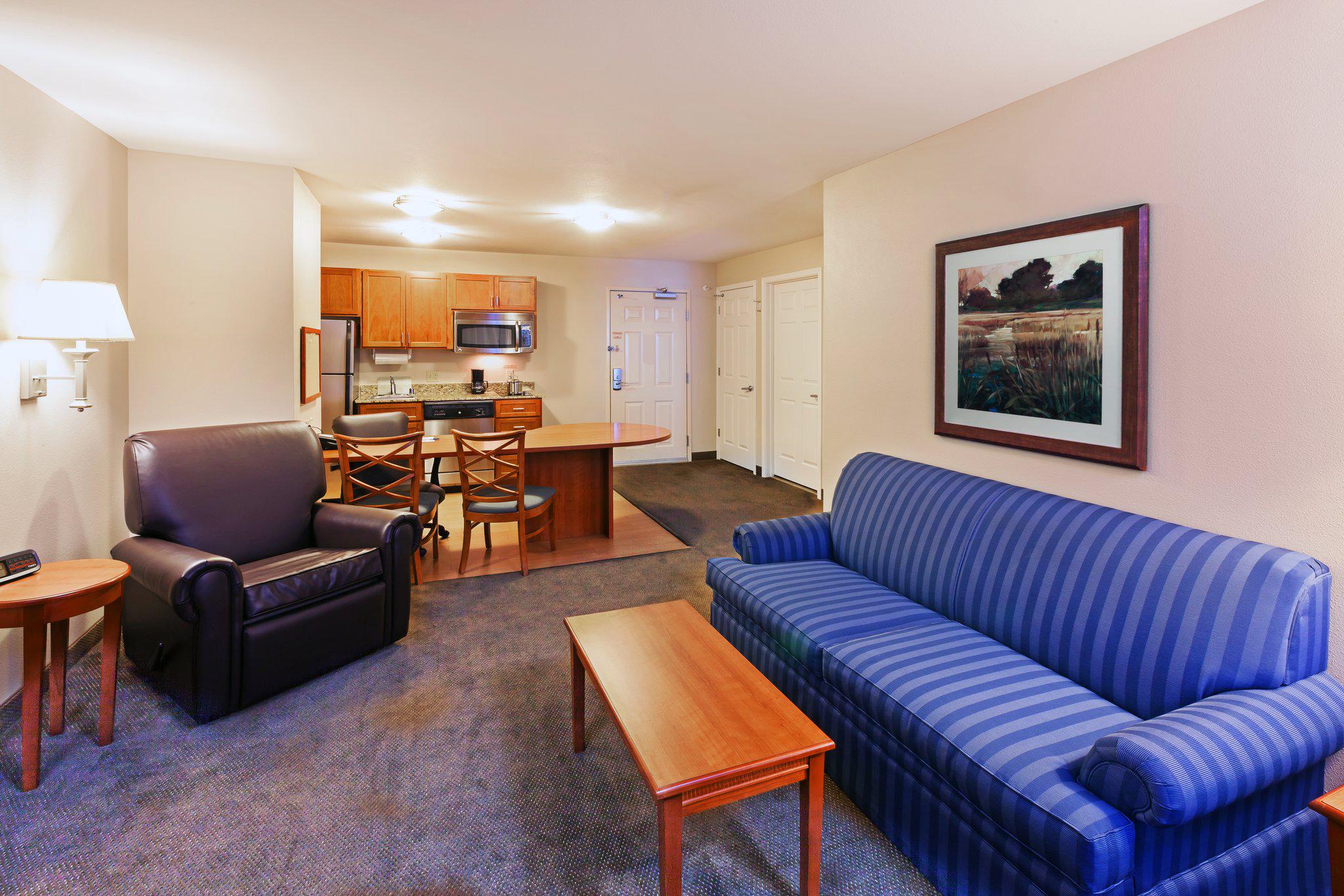 Candlewood Suites El Paso Photo