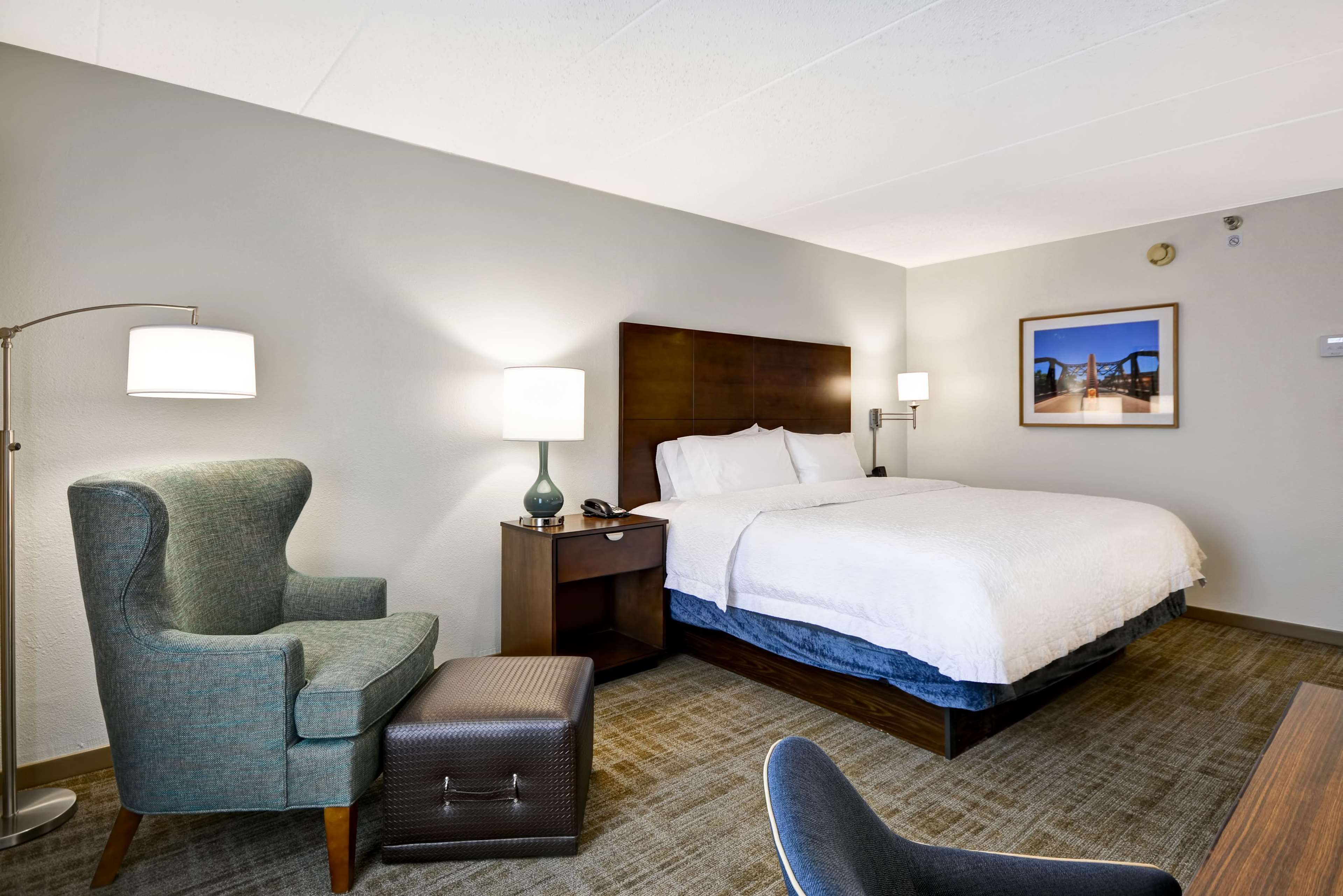 Hampton Inn Chicago/Naperville Photo