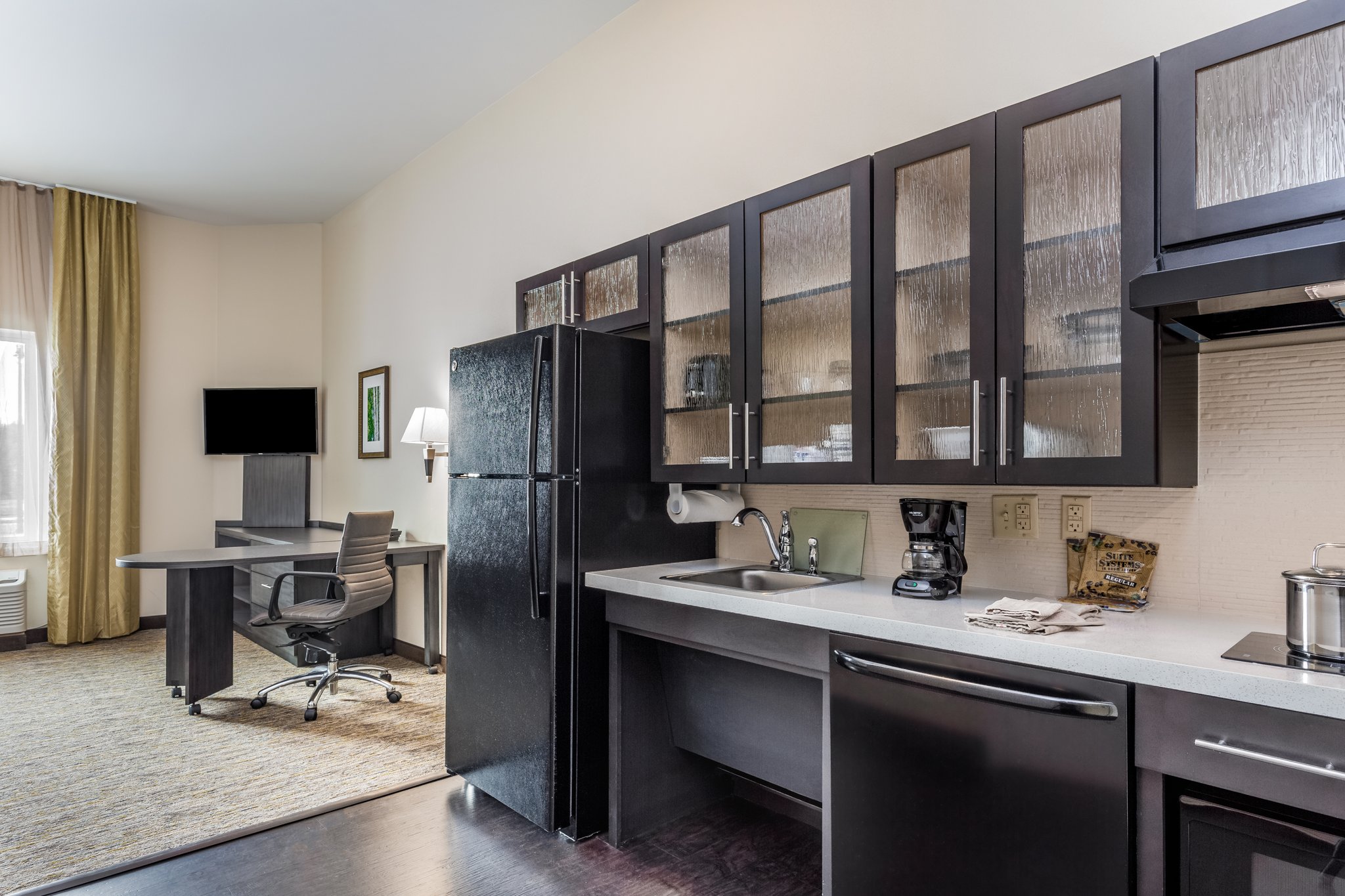 Candlewood Suites Bethlehem South by IHG Image