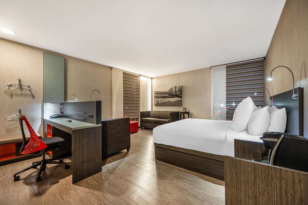 Vi¯b Best Western Springfield Image