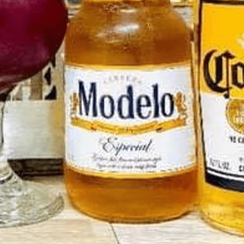 Modelo Especial