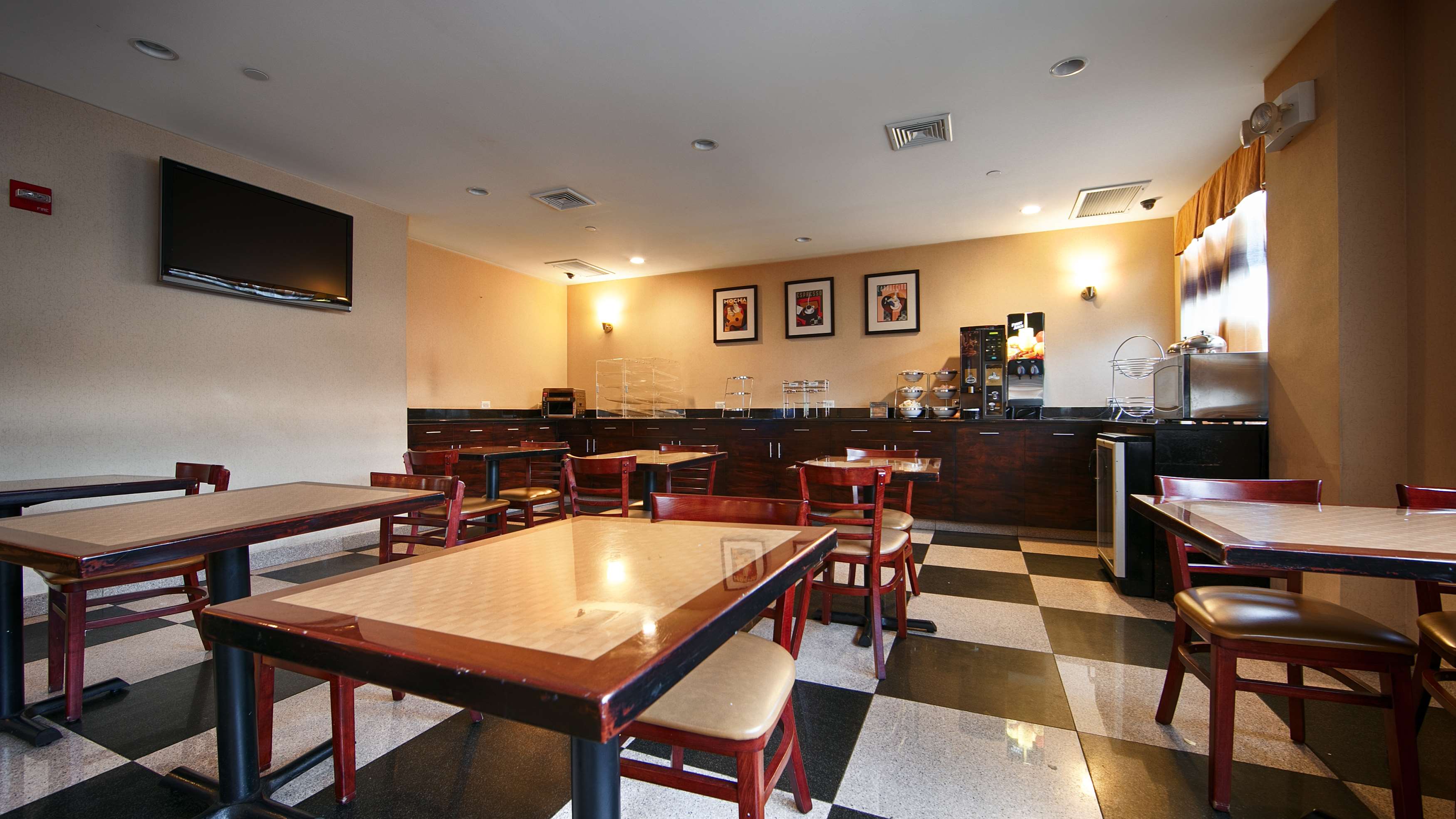 Best Western Plaza Hotel Long Island City Ny Best Western Plaza Hotel Long Island City Ny