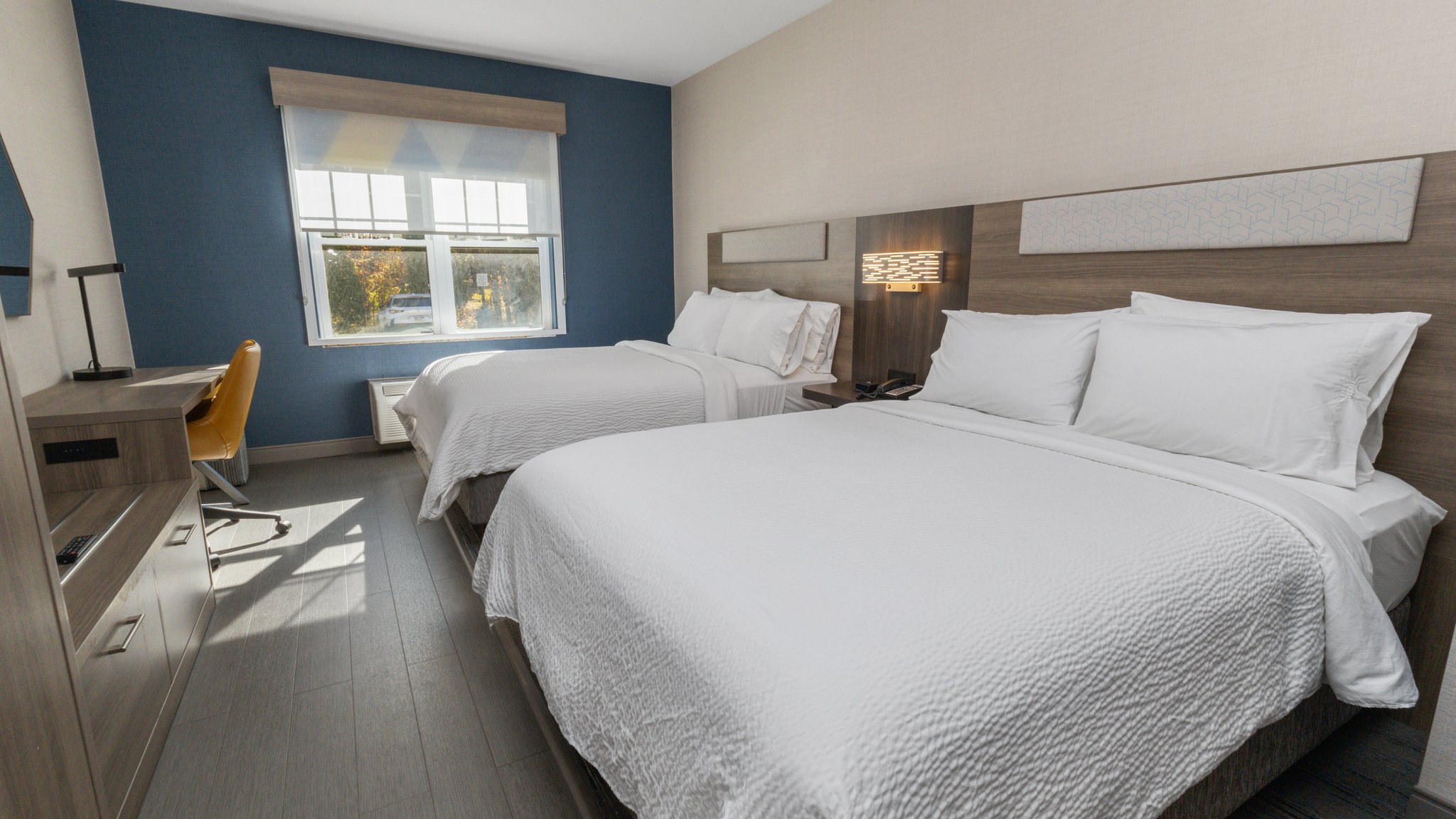 Holiday Inn Express & Suites Hampton South-Seabrook by IHG Image