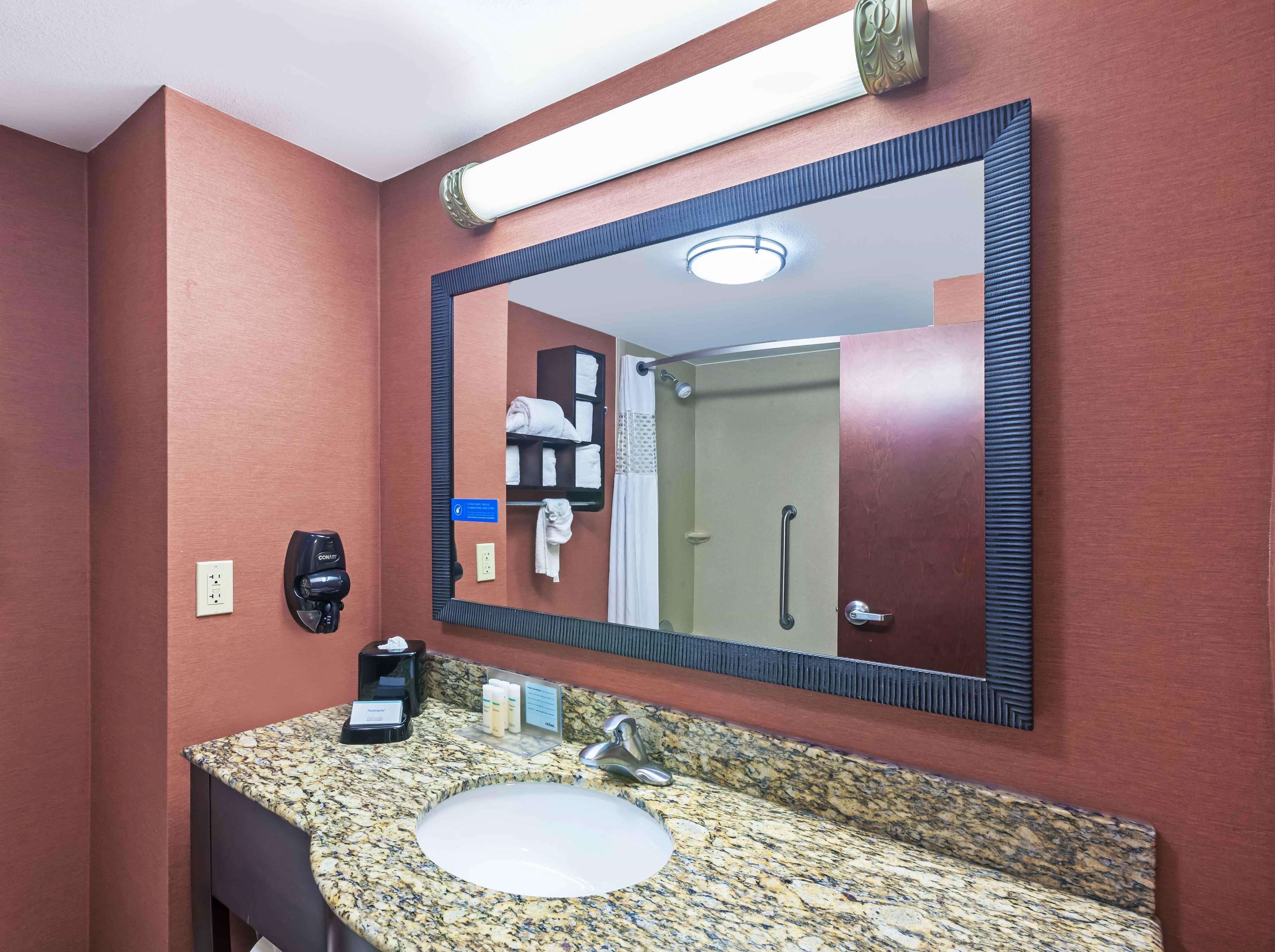 Hampton Inn & Suites Morgan City Photo