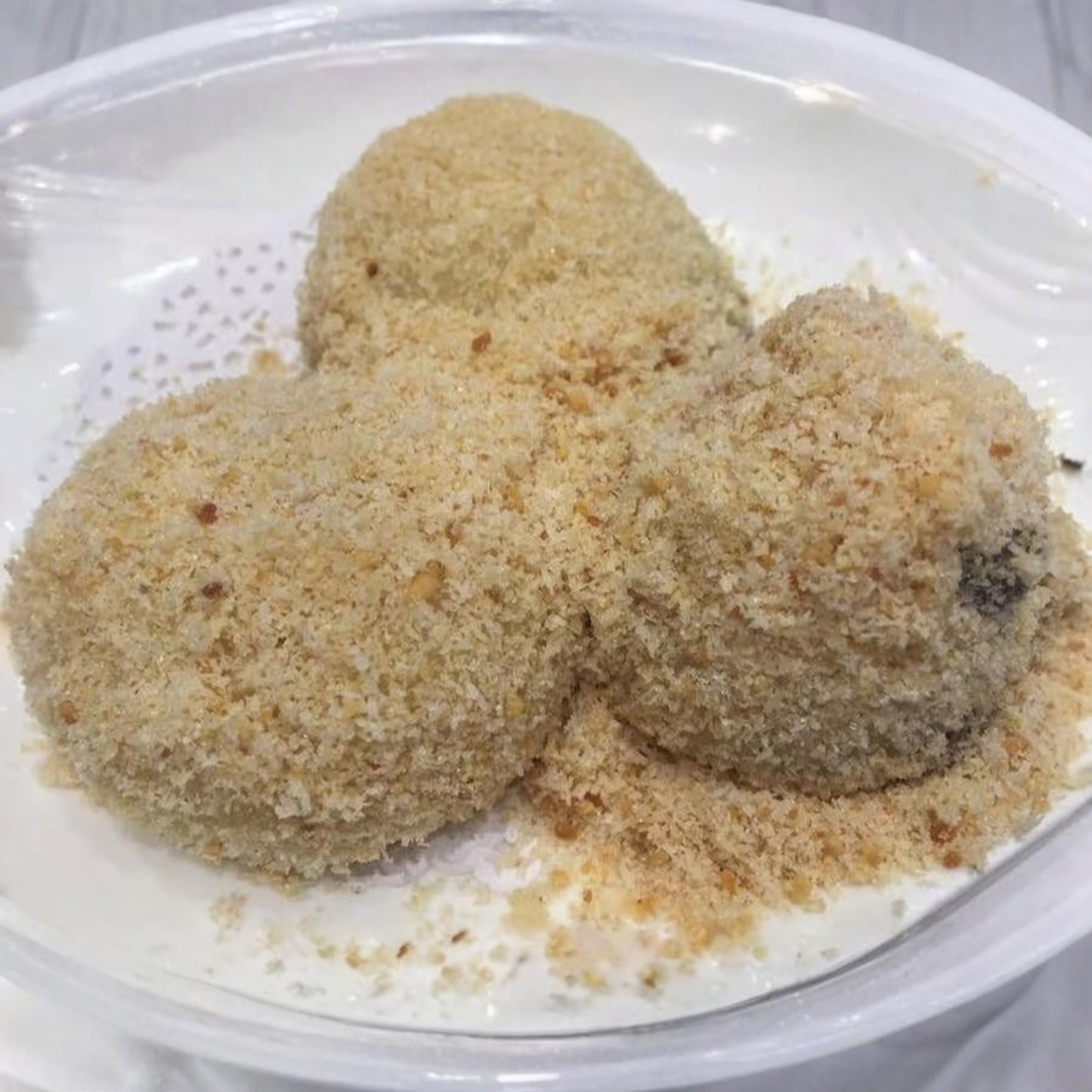 Mochi Style Sesame Stuffed Dumplings (3) / 擂沙汤丸