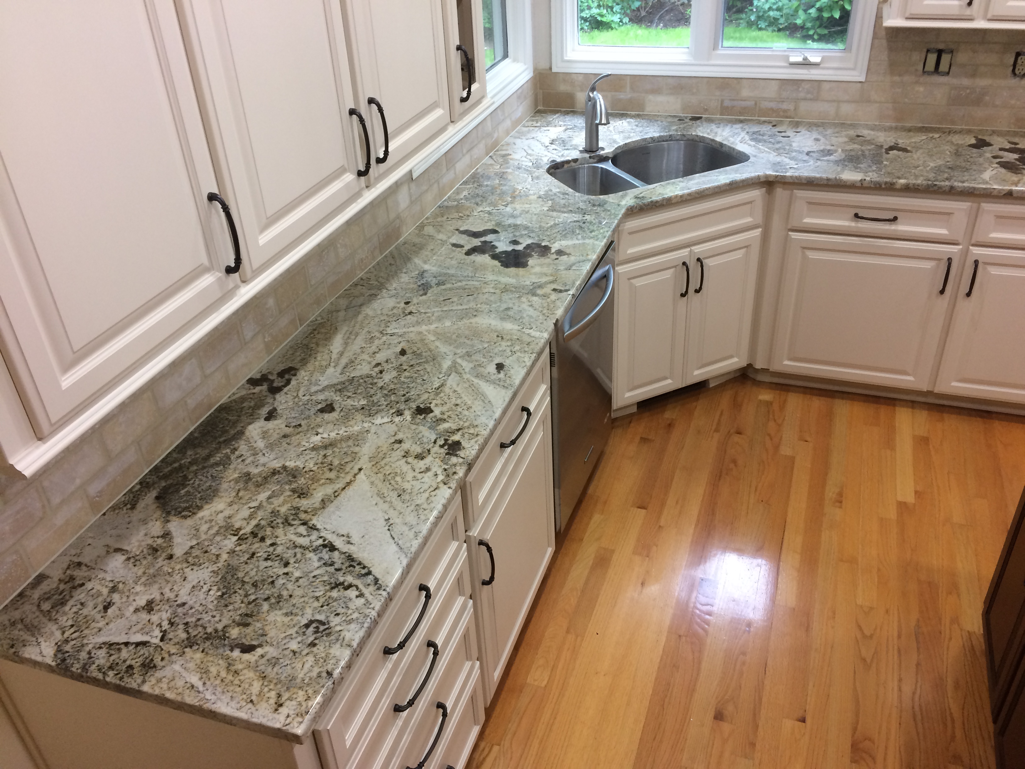 Quartz & Granite Countertops Inc. DBA Elegant Granite and Marble Photo