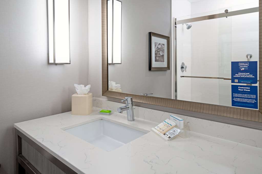 Hilton Garden Inn Roseville Image