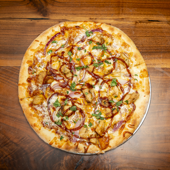 Backyard BBQ Pizza