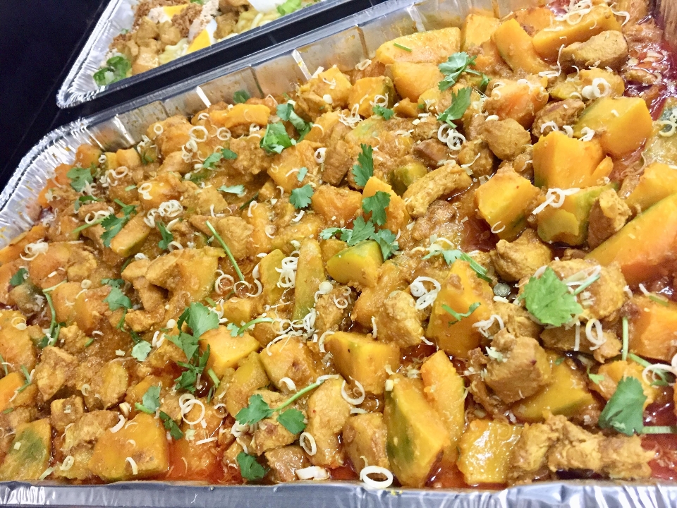 Pumpkin Tofu Curry (PhaYoneThee Hin)