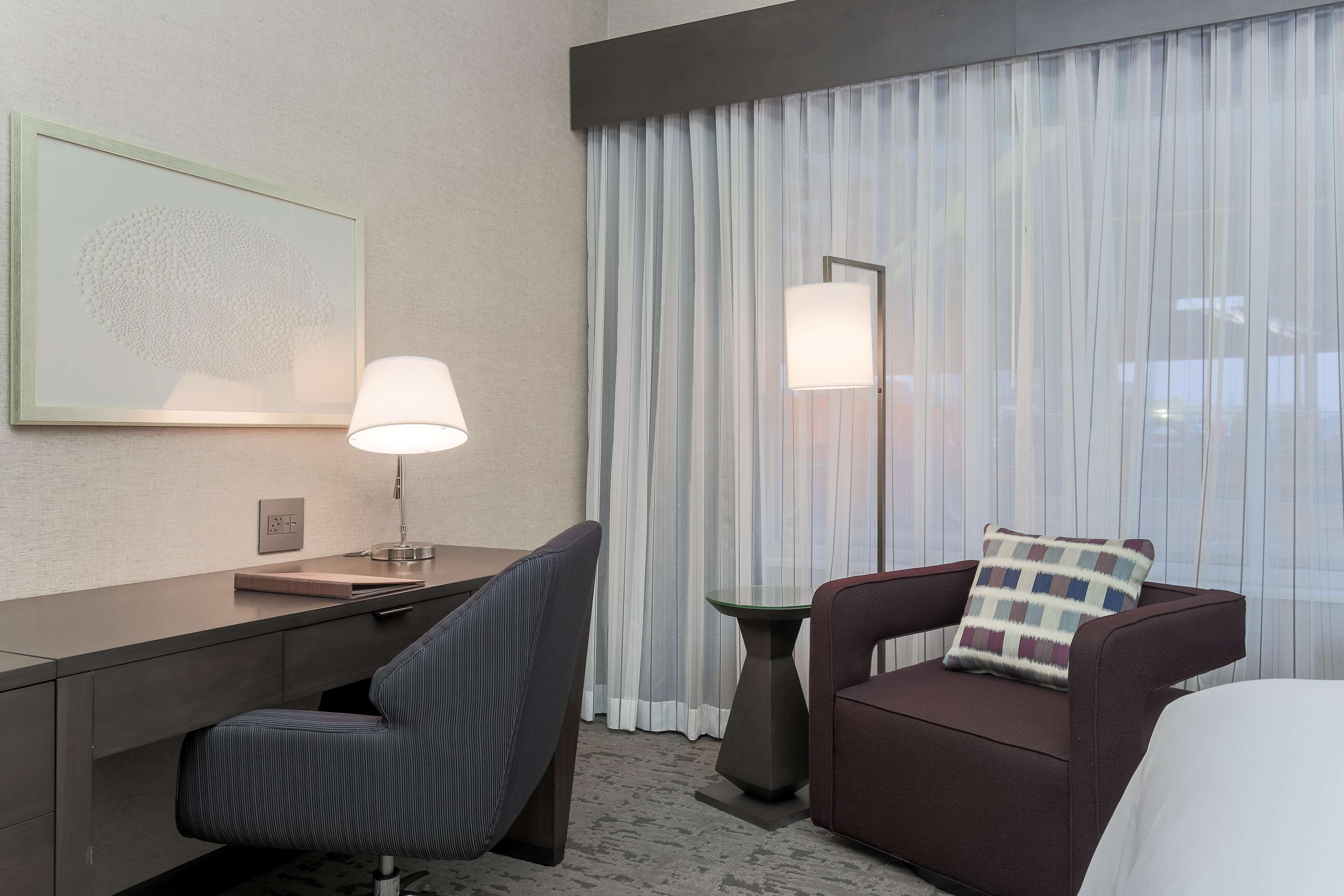 DoubleTree by Hilton Evansville Photo