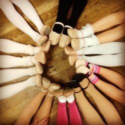 Tap-n-Toes School of Dance Image