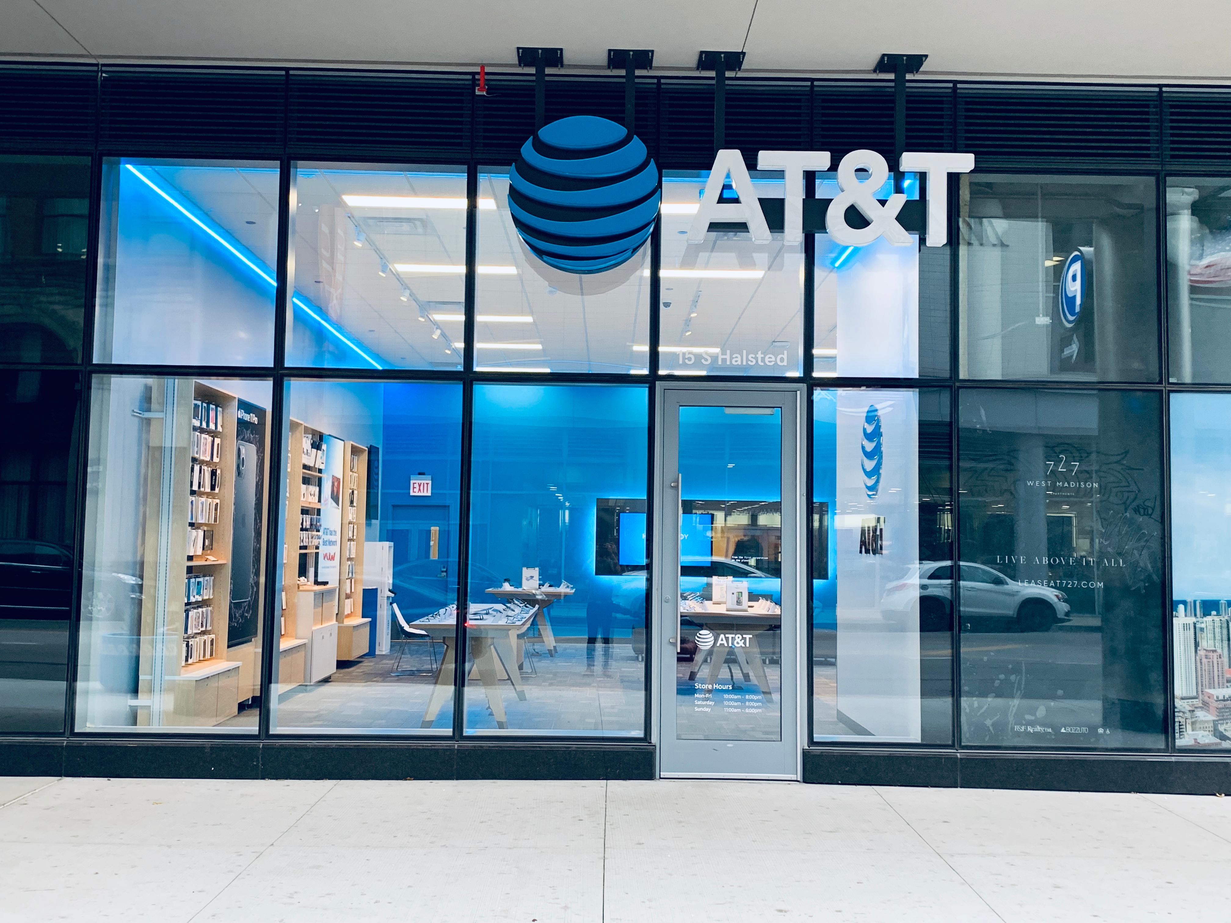 AT&T Store Photo