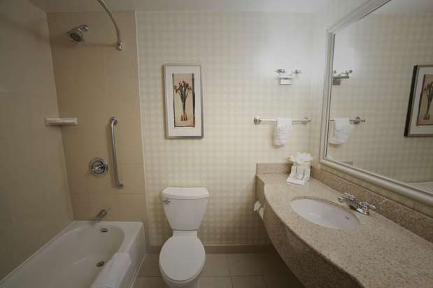 Images Hilton Garden Inn Albuquerque Uptown