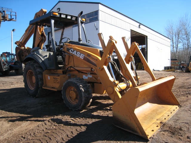 2009 Case 580SM3