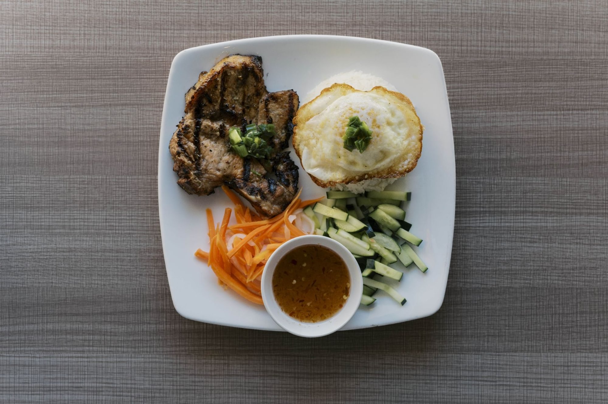 G2. Grilled Pork Chops