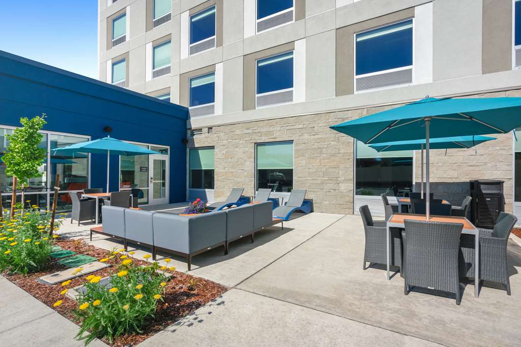 Hampton Inn Bellingham Airport Image