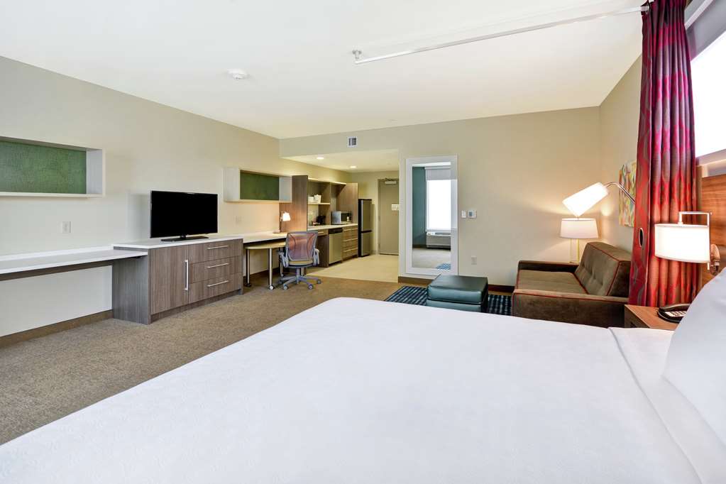 Home2 Suites by Hilton Plymouth Minneapolis Image