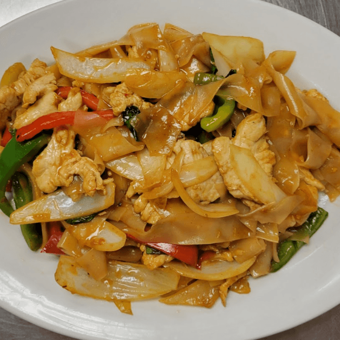 Pad Kee Mow - Lunch