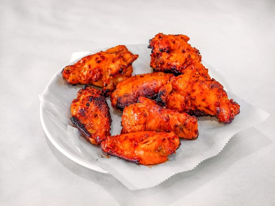 CHICKEN WINGS (6 Pcs)