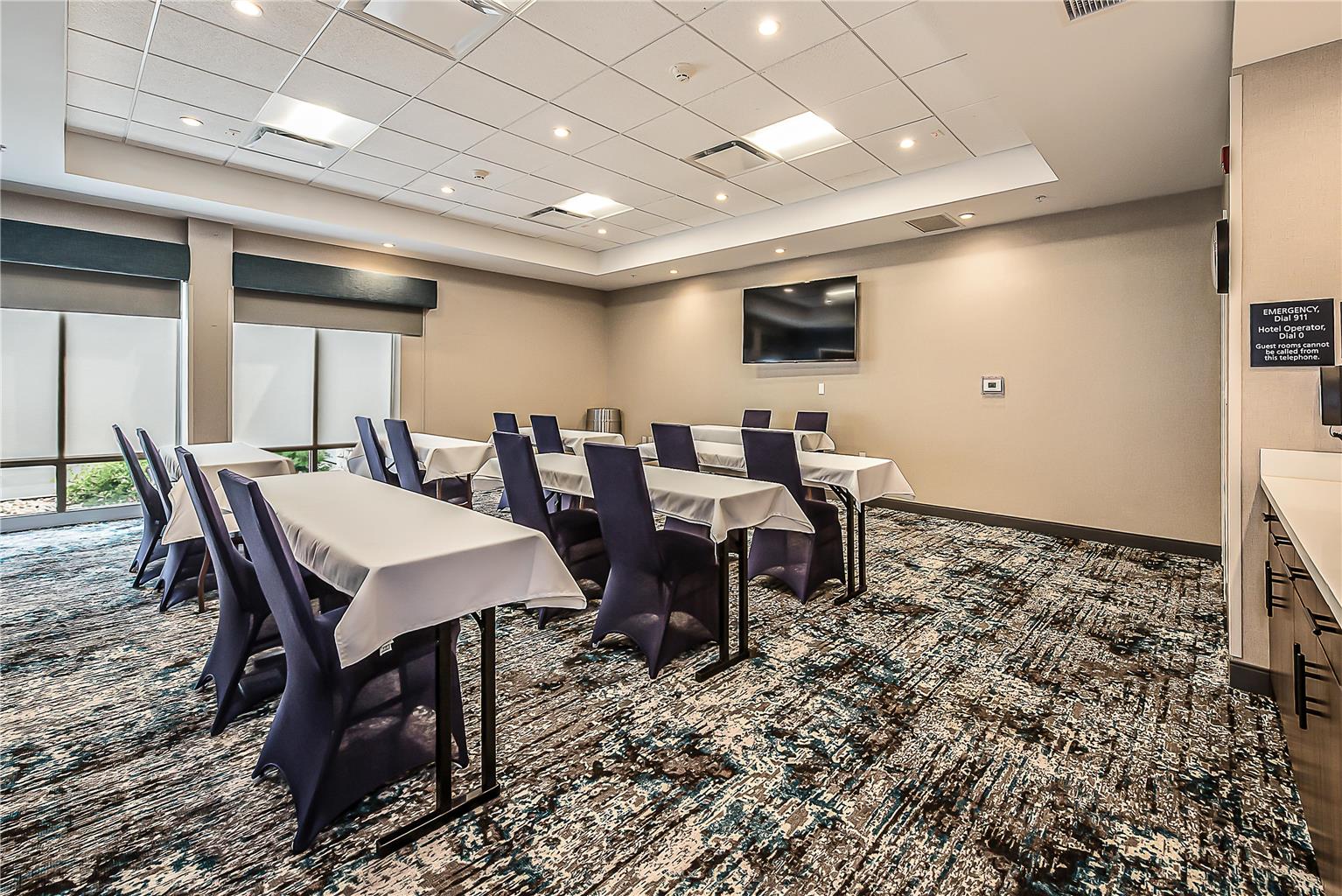 Hampton Inn & Suites Howell Image