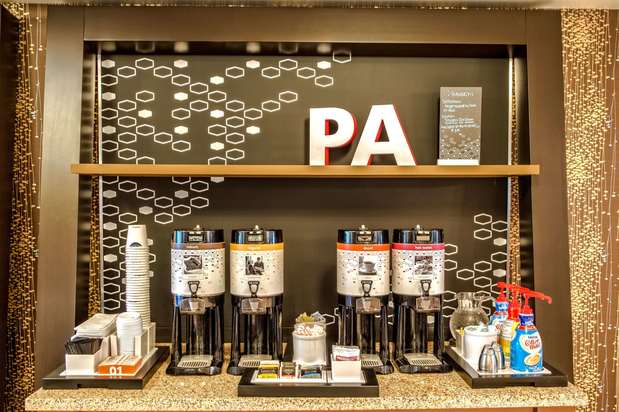 Images Hampton Inn Greensburg