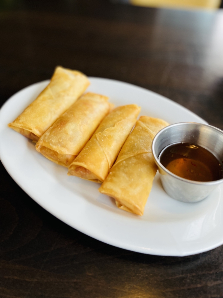 Vegetarian crispy rolls