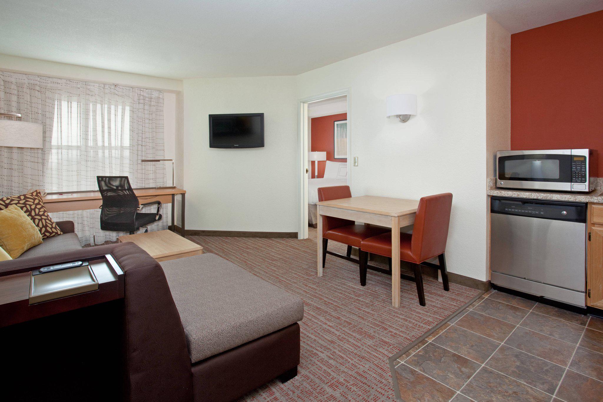 Residence Inn by Marriott Salt Lake City Airport Photo