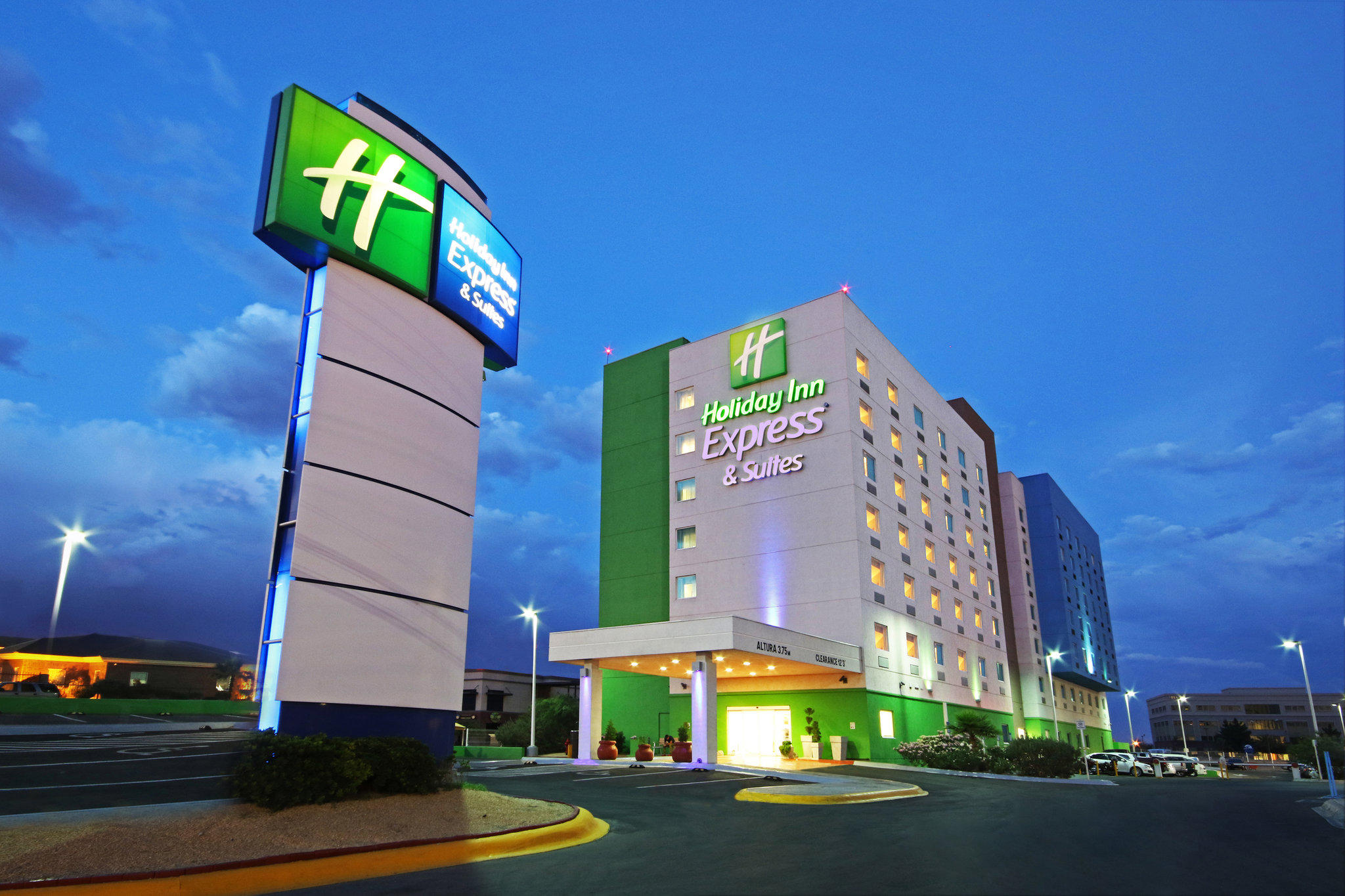 Fotos de Holiday Inn Express & Suites Cd. Juarez - Las Misiones, an IHG Hotel
