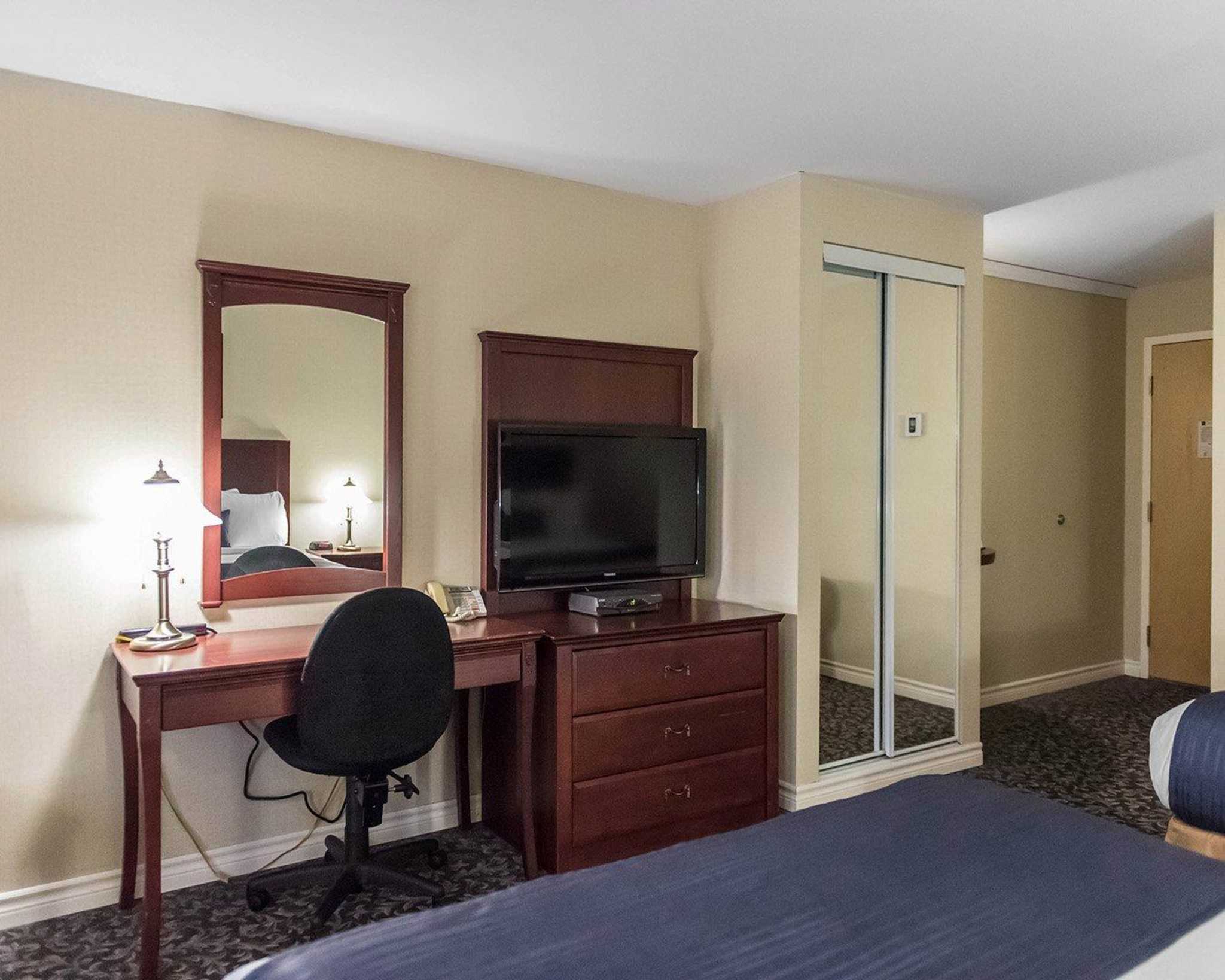Images Quality Inn