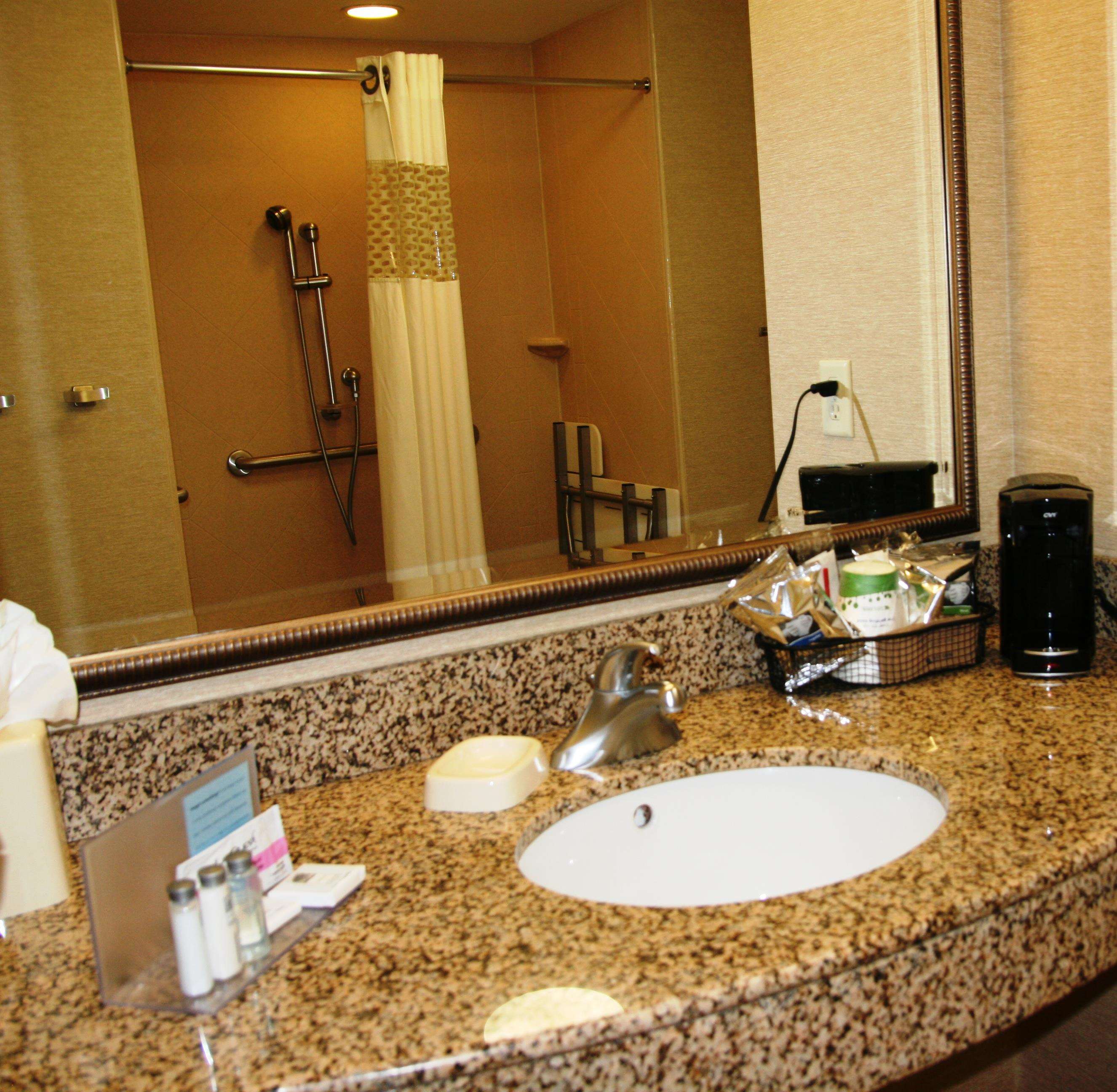 Hampton Inn Denver Northeast-Brighton Photo