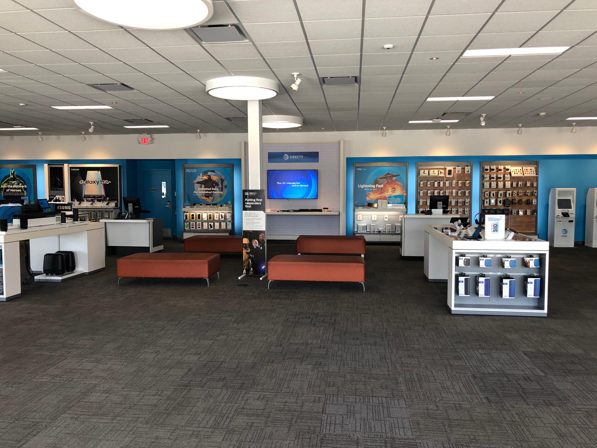 AT&T Store Photo