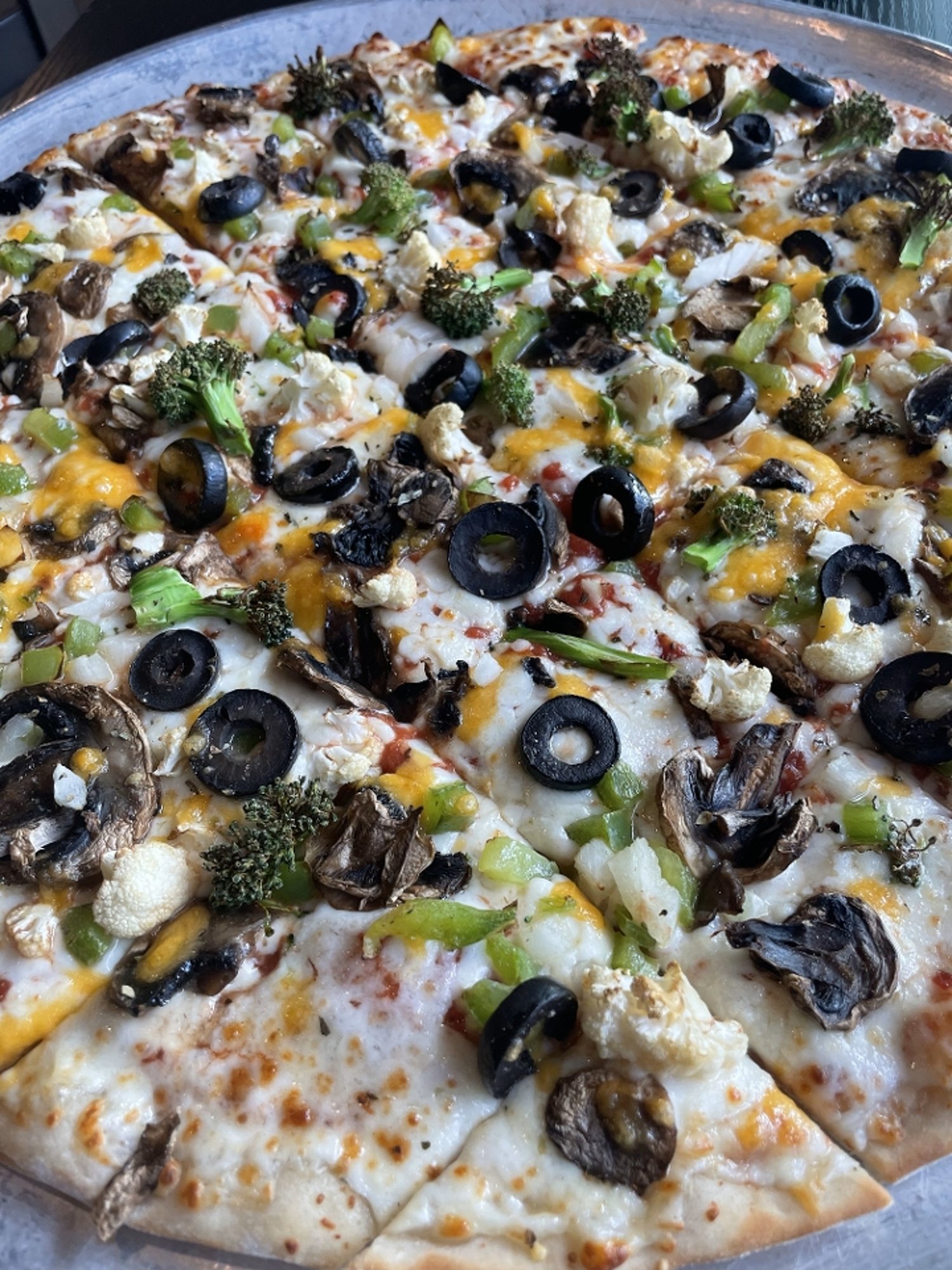Small Thin Veggie Supreme