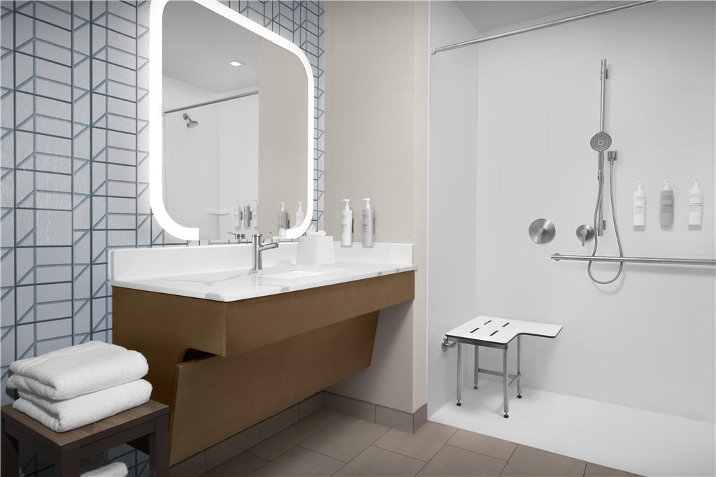 Homewood Suites by Hilton Columbia Downtown Image