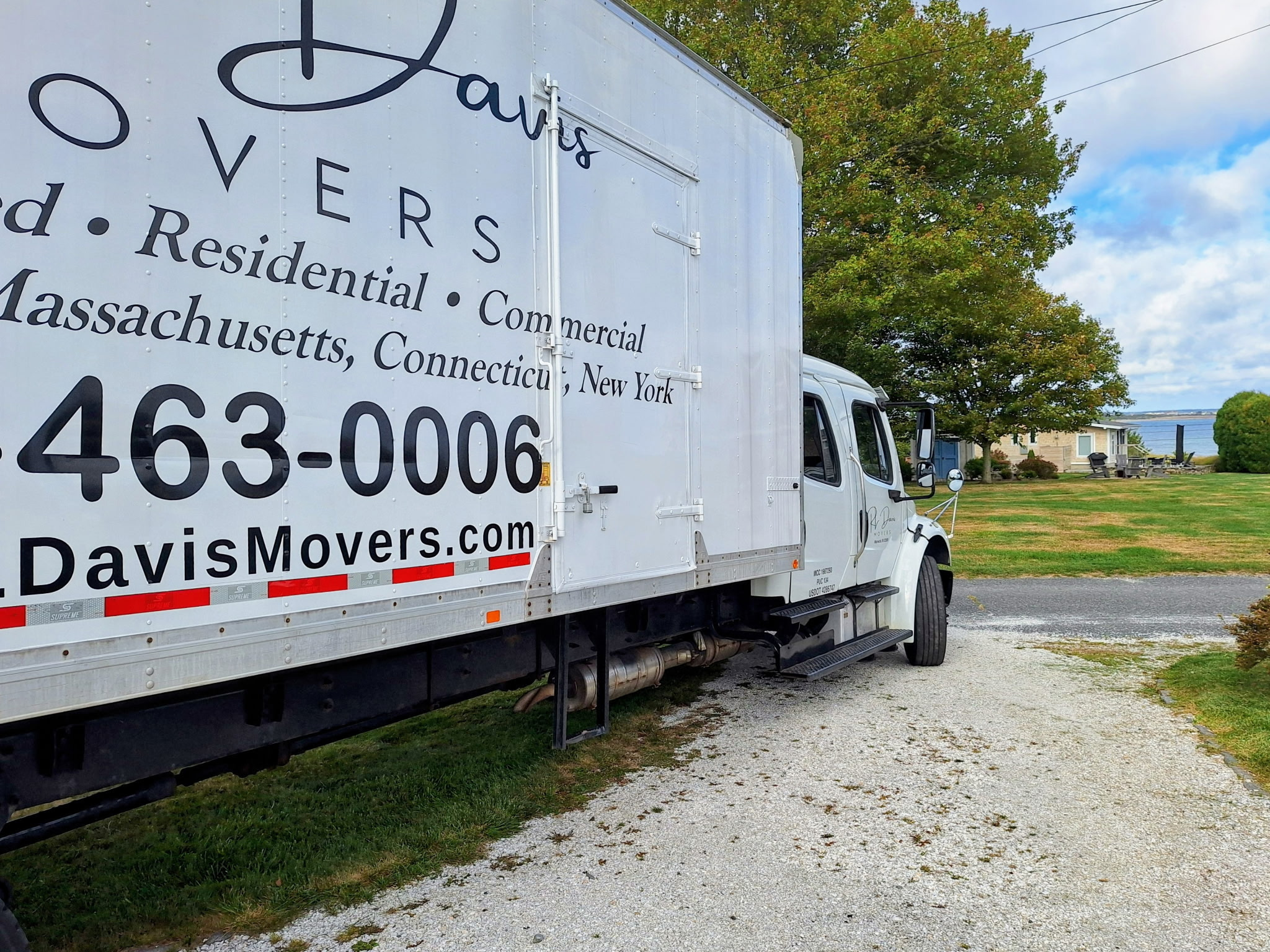 R L Davis Movers Image